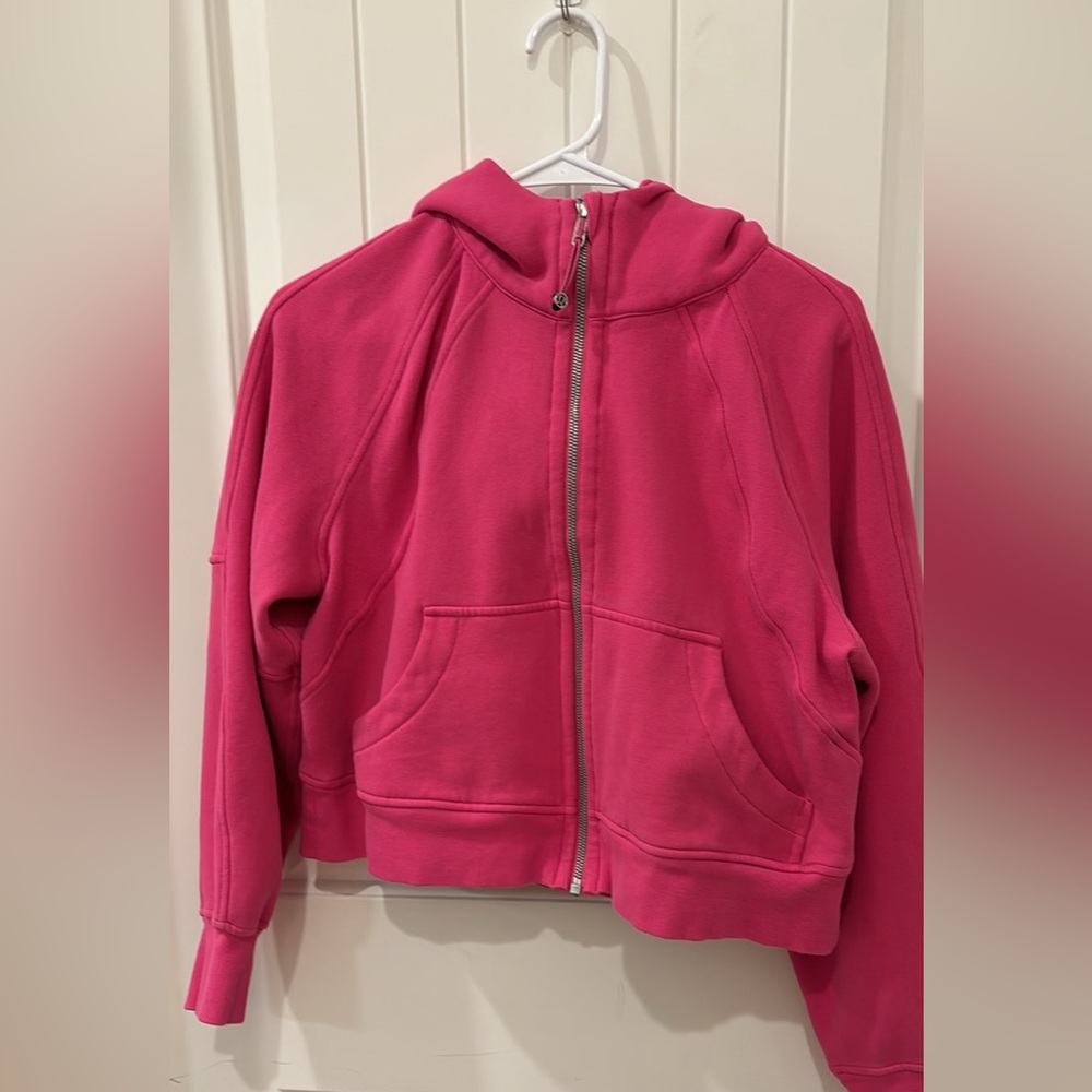 lululemon scuba cropped